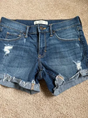 Abercrombie & Fitch Blue Distressed Low Mid Rise Denim Shorts. Size 2/26 thumbnail 8