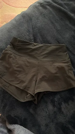 Lululemon Speed Up Shorts 2.5" thumbnail 2