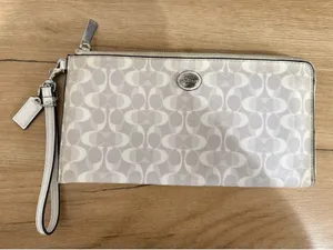 Coach‎ Peyton Dream C Slim Zip Around Wallet Wristlet Gray White Hang Tag G thumbnail 1