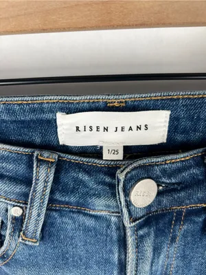 Risen Jeans High Rise Ripped Wide Leg Jeans Distressed Raw Hem Size 1/25 thumbnail 3
