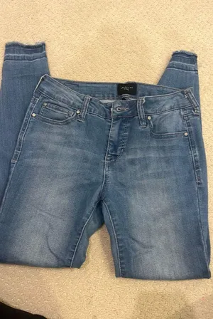 Celebrity Pink Jeans thumbnail 1