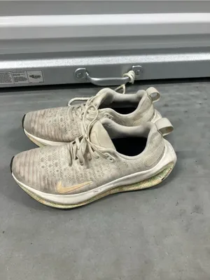 Nike ReactX Infinity Run 4 Shoes size 8 thumbnail 3