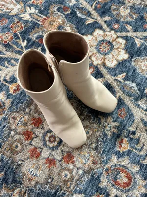 heeled boots Size 7.5 thumbnail 3