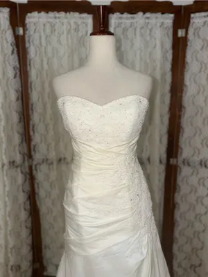Stunning New Mori Lee Strapless Taffeta Wedding Gown thumbnail 3