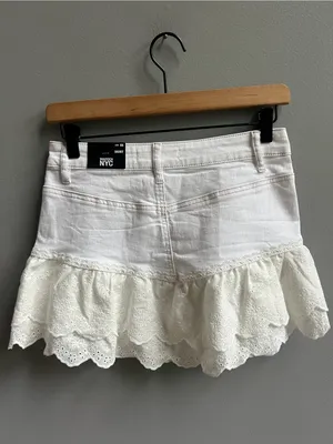 Madden NYC NWT White Eyelet Denim Skirt Y2K New Size XS thumbnail 7