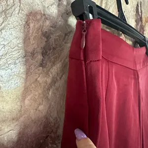 Commense Oversized Satin Wide Leg Dress Pants burgundy size M thumbnail 5