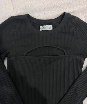 Hollister Long Sleeve Shirt thumbnail 2