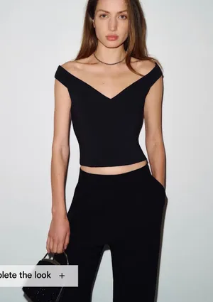Reformation Top Black thumbnail 1