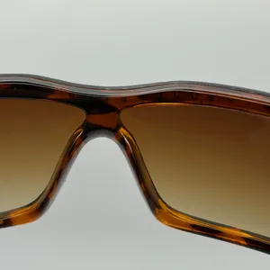 Y2K Brown Tortoise Studded Rectangle Shield Sunglasses thumbnail 5
