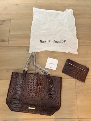 NEW Makcr Joacbv Crocodile Embossing Handbag Purse 17x12” thumbnail 1