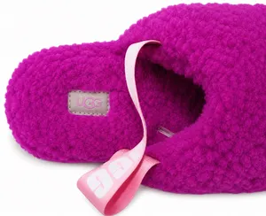 972 UGG Fluff Yeah Fuchsia Platform Slippers Women’s Size 9 thumbnail 6