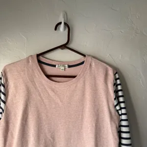 ORVIS Pink Striped Sleeve Sweatshirt Pima Cotton Small Crewneck Pullover‎ Preppy thumbnail 2