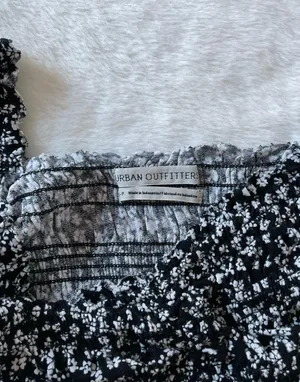 Black And White Floral Blouse thumbnail 4