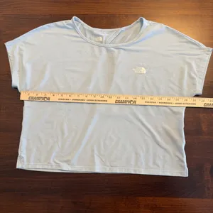 The North Face Blue Wander Crossback Short Sleeve Top Size S Activewear Gorpcore thumbnail 2