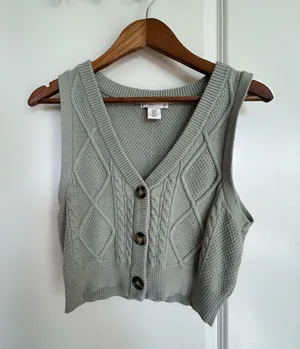Sincerely Jules Sweatervest  thumbnail 1