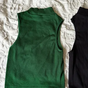 ZARA 2 Pack S Green/Black Ribbed Mock Neck Sleeveless Tank thumbnail 3