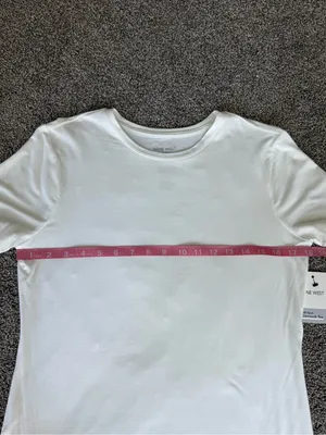 Nine West Soft Spun White Crewneck Tee Size Medium NWT Stretch Top thumbnail 3
