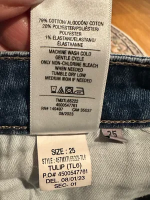 JOE'S Jeans Mid-Rise Tulip Crop Boot Cut Jean thumbnail 9