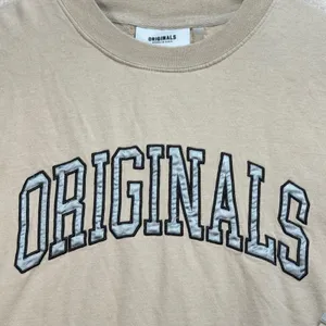 Brooklyn‎ Cloth Originals Tan Graphic Sweatshirt Women Small Crewneck Streetwear thumbnail 2
