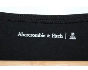 Womens Abercrombie & Fitch Black Cotton Basic Cropped Tee T-shirt Size Medium thumbnail 3