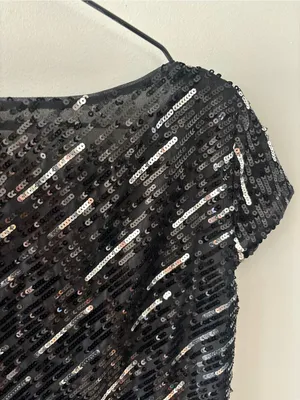 Alice + Olivia Silk Sequin Top | Size S | Good Used Condition thumbnail 11