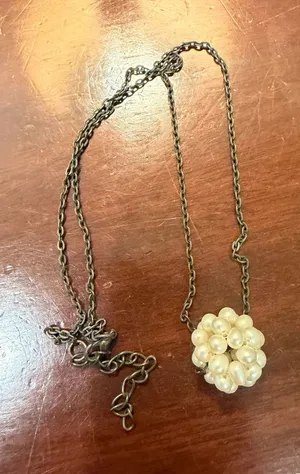 Pearl Beaded Necklace Boutique thumbnail 1