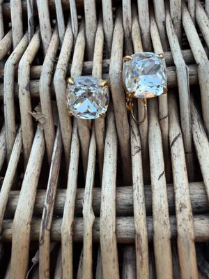 Kate Spade New York Crystal Square Away Clear cushion-cut cubic zirconia gold Leverback Drop Earrings Stainless Steel thumbnail 4
