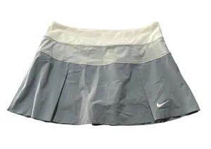 Nike DRI fit size small Women's Light Gray White Pleated Skater Tennis Skirt ath thumbnail 1