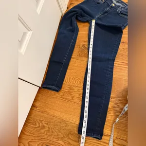 7 For All Mankind Gwenevere Jeans Size 27 thumbnail 10