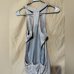 Lululemon tank top thumbnail 3