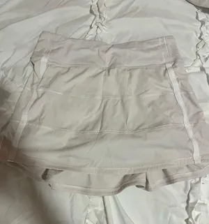 Lululemon White skirt thumbnail 1