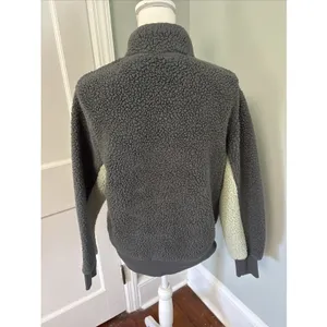Disney Disneyland Spirit Jersey Sherpa Sweatshirt Pullover Fleece Woman‎ Grey Green XS thumbnail 4