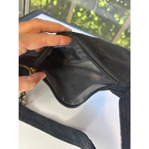 SHEIN Black Corduroy Small Shoulder Bag with Plastic Chain Accent thumbnail 6