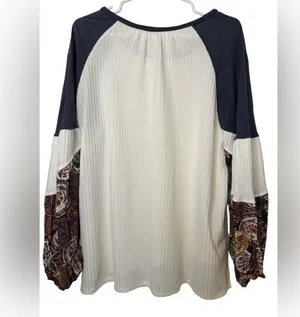 Umgee Floral Thermal Waffle Knit Peasant Boho Sweater NWOT thumbnail 2