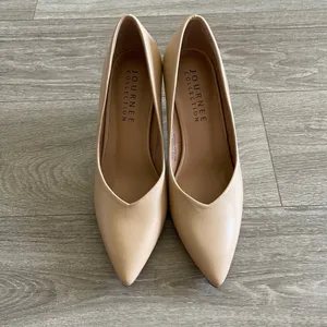 Journee Collection Gabriella cool shade stiletto heels - 8 thumbnail 4