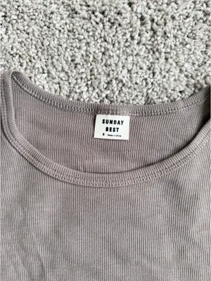 Aritzia Sunday Best Ribbed Long Sleeve Crop thumbnail 2