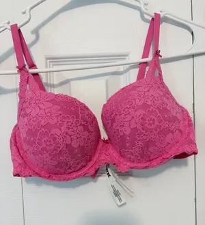 PINK Victoria's Secret Bra Pink thumbnail 1