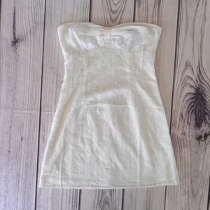 Princess Polly Malena Lemon Eyelet Strapless Mini Dress thumbnail 6