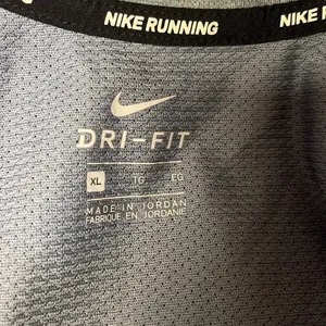 Nike Dri-fit Running Athletic Cut Short Sleeve T-Shirt Gray thumbnail 8