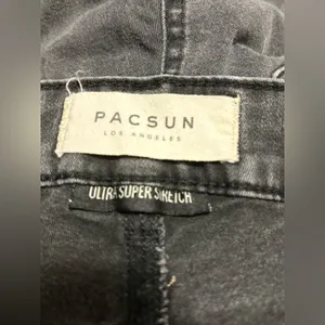 (Pacsun) Black Super High Rise Stretchy Jeggings: Size 26 thumbnail 3