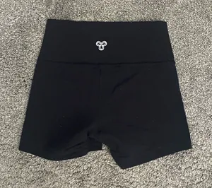 Aritzia TNA Shorts Biker Butter thumbnail 1