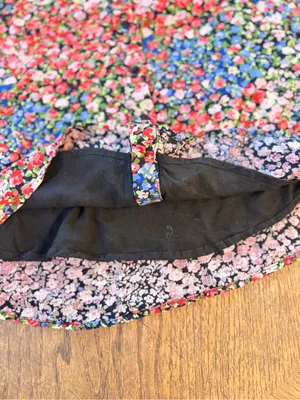 UO Millie Button-Front Mini Skirt Floral Mini Skirt - Cream Autumn Floral S-P thumbnail 9