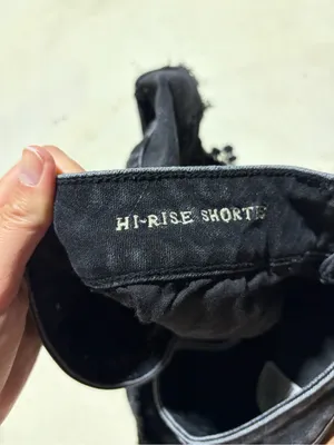 American Eagle hi-rise shortie Black Lace-Applique Denim Shorts 8 thumbnail 9