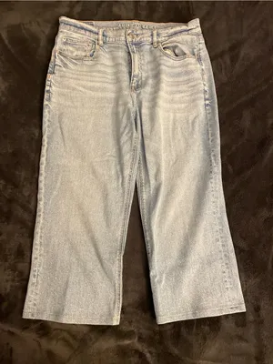 American Eagle Outfitters Light Blue Straight-Leg Women's Jeans thumbnail 1