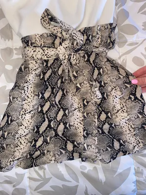 Mi Ami White / Snake Print Romper Size M thumbnail 2
