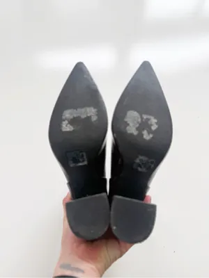 Forever 21 Burgundy Wine Pointed Booties size 7.5 thumbnail 5