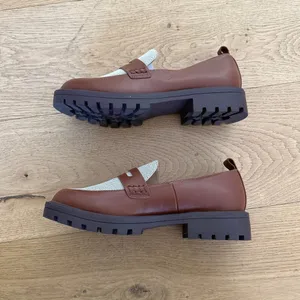 LOFT - Canvas Lug Sole Penny Loafers in Brown & Off White thumbnail 3
