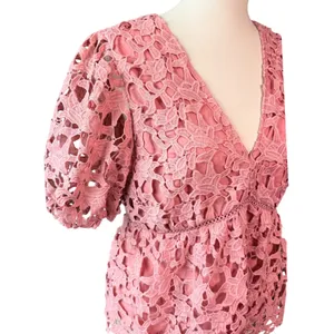 Endless Rose Womens L Coral Floral Lace Peplum Blouse V Neck Puff Sleeve Lined thumbnail 2