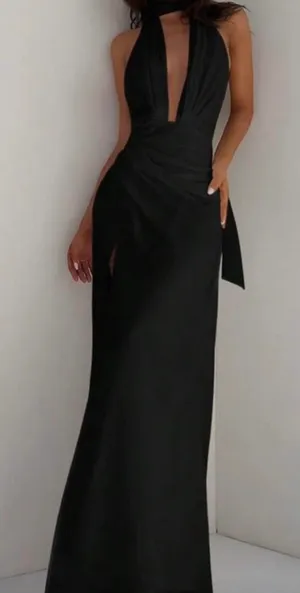 Chic Black Backless Evening Gown Size XS thumbnail 1
