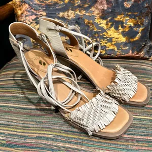 Franco Sarto Rina Leather Fringed Ankle-Tie Sandals size 8.5 thumbnail 9